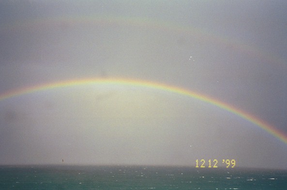 Rainbow2.jpg (33827 bytes)
